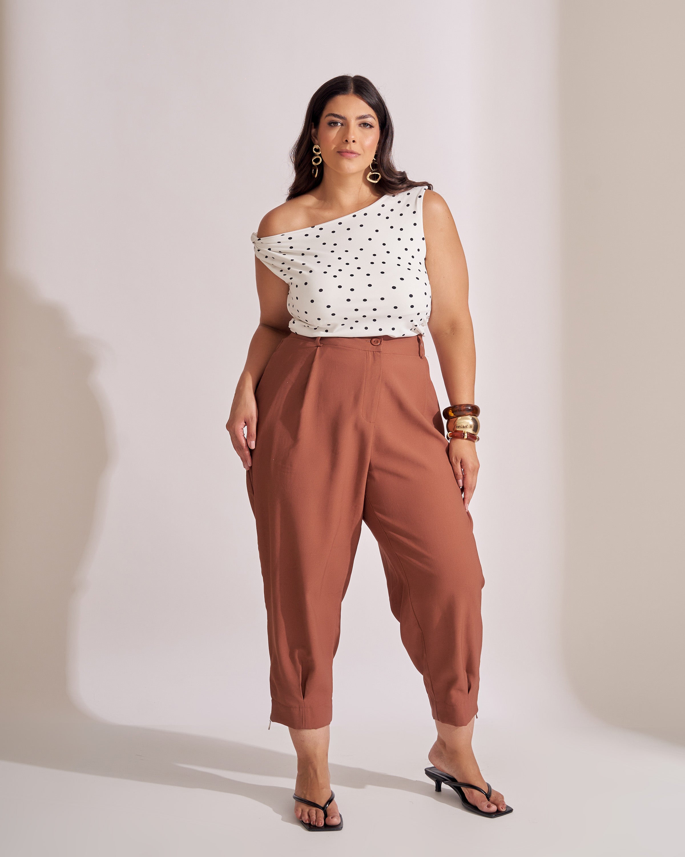 Calça Cenoura Collab